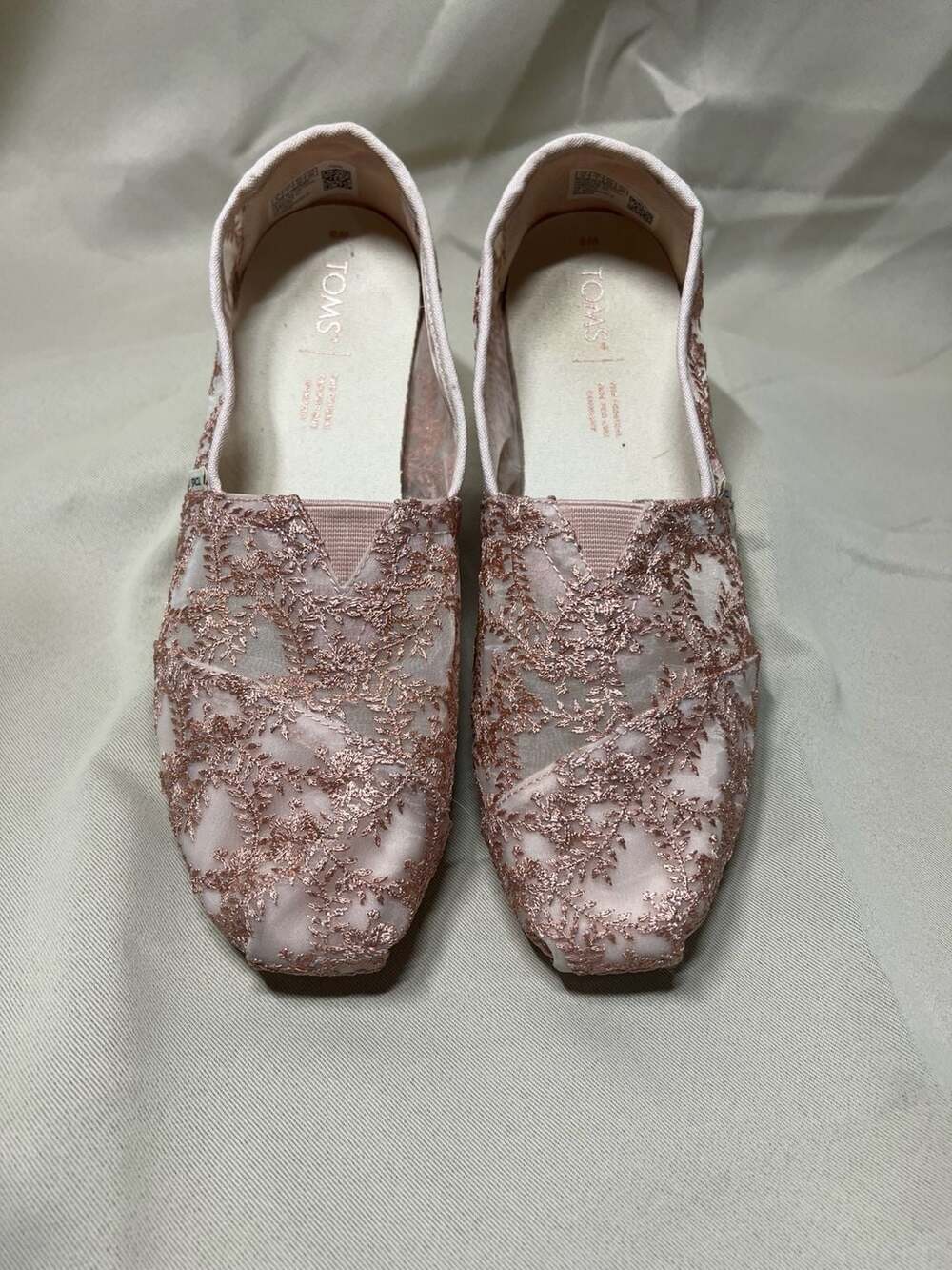 TOMS Alpargata Womens 9 Pink Rose Gold Floral Embroidered Slip On Flats